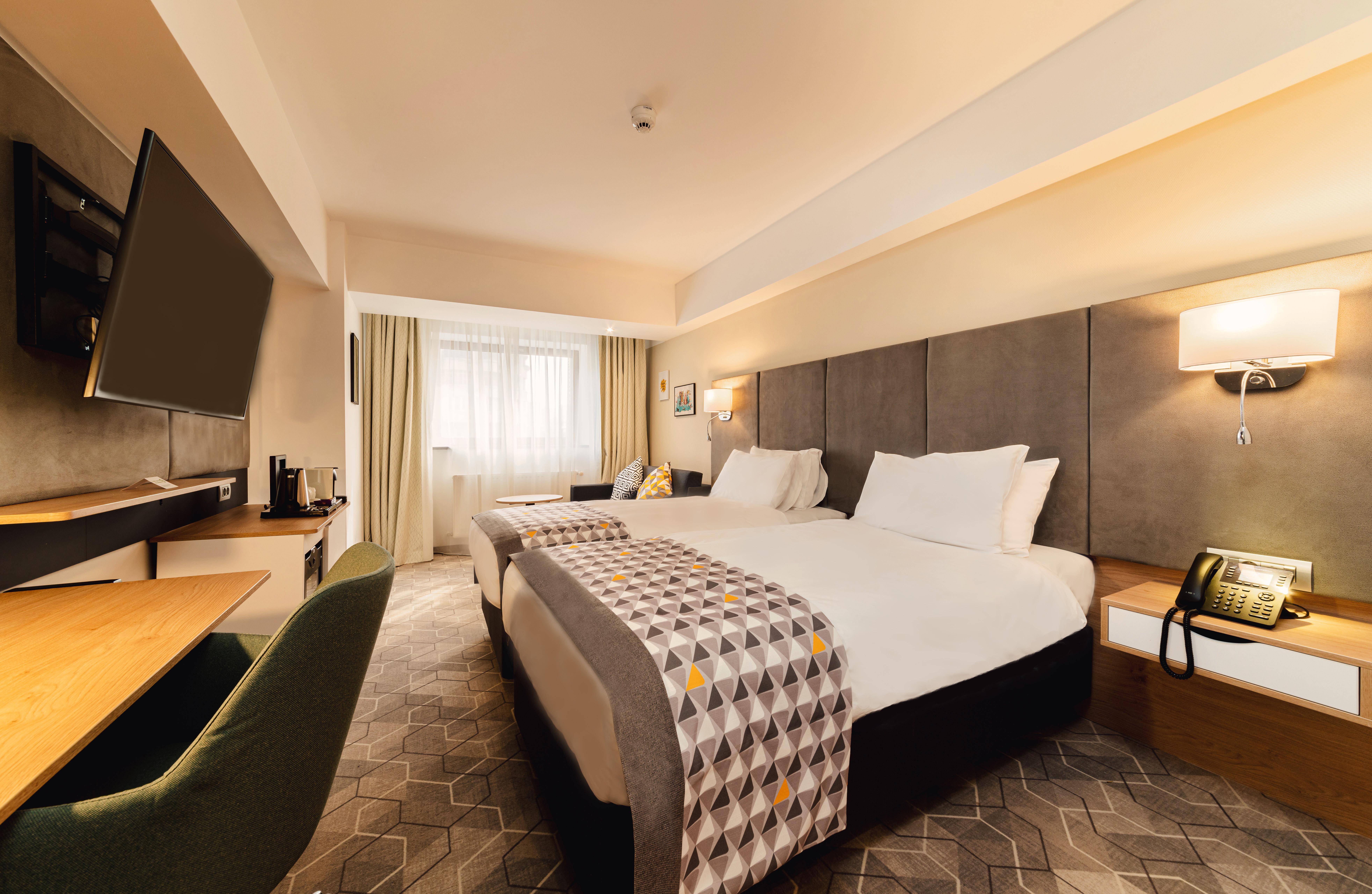 - Times, An Ihg Bucarest