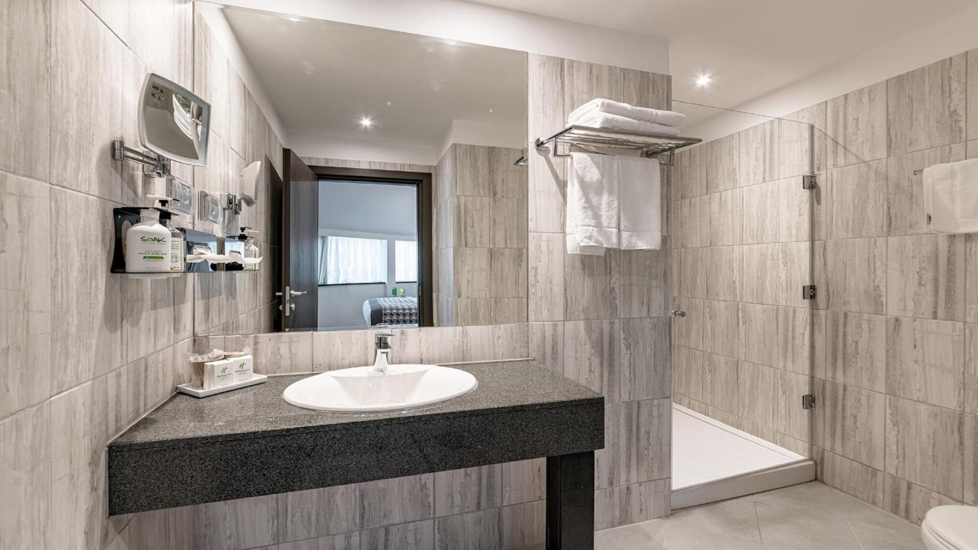 - Times Hotel